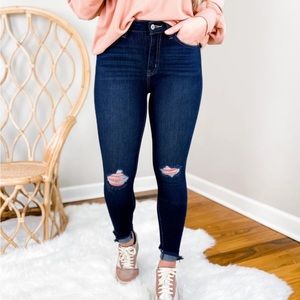 NWT Kancan Skinny Jeans